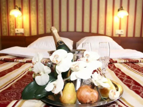 Отель «Четыре сезона»