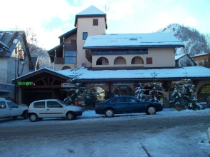 Eden VAL N°5 : Studio Cabine 4 Personnes / Studio Cabin 4 People