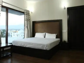 Temple View Inn