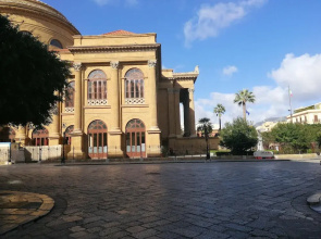 Apartment with 2 Bedrooms in Palermo, with Wonderful Sea View And Enclosed Garden - 2 Km From the Beach