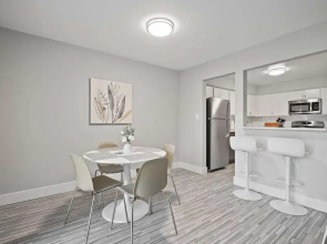 2-bedroom Spacious Stay