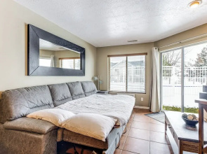 Garden City Condo w/ Pool Access by Bear Lake!