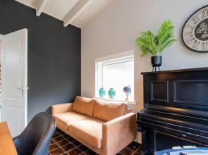 Holiday Home in Gelderland Near Den Bramel