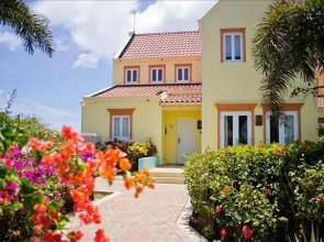 Ocean Front 3 Bedroom Villa
