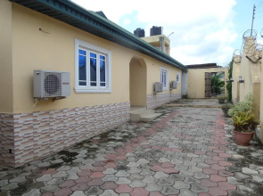 K-Yellow Hotel & Resort