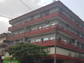 Immeuble Grand Paris De Treichville