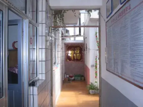 Guoying Yujia Hostel(蓬莱国莹渔家旅社特色民宿(兴海路分店))
