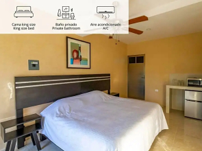 Hostpal Hotel Bugambilias Bacalar