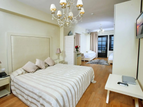 Assa Maris Beach Hotel