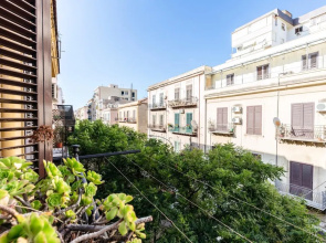 Casa Dante With Balcony