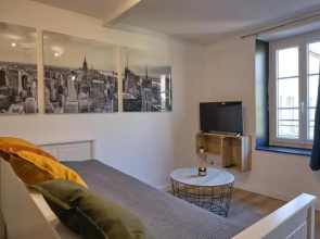 Jules - appartement au calme dans la BASTIDE proche citée médiéval