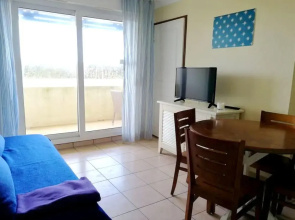 Apartment With one Bedroom in Lacanau, With Shared Pool and Furnished Terrace - 20 m From the Beach