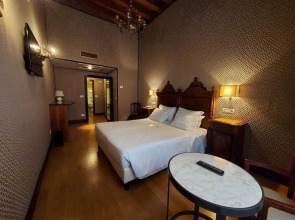 Отель Saturnia & International