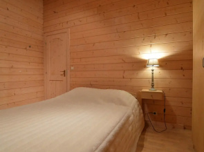 Peaceful Chalet Retreat