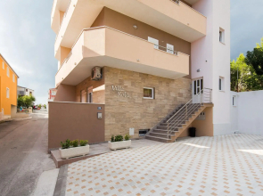 Apartments Villa Kolar