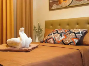 Studio w Pool, Mountain & City View Mactan Airport
