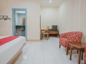 RedDoorz near Transmart Jambi