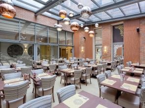 Отель Marmara Hotel Budapest
