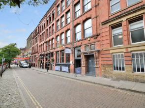 Canal Street Apartments