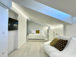 Mariarosa Suites