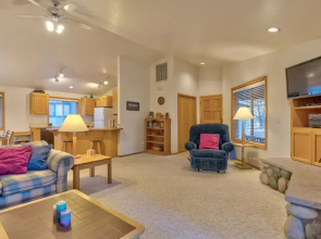 Coyote Lane #15 by Village Properties at Sunriver