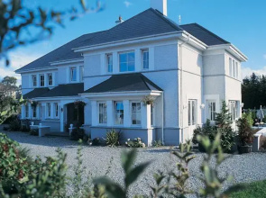 Killarney Lodge
