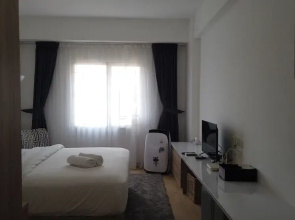 Economic Luxurious Studio Pinewood Apartment Jatinangor near JATOS