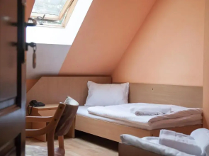 Hotel Aeroplan