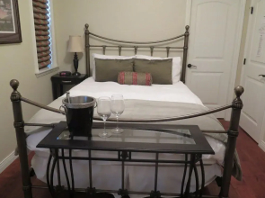 Mt. Woodside Bed & Breakfast