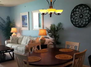 Aqua Beachside Resort Condo by Blue Sun
