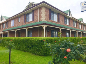 Endeavour Court Motor Inn