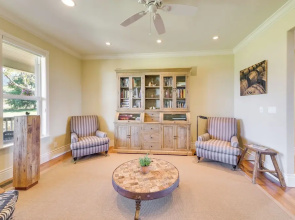 Kelseyville Home w/ Private Pool & Vineyard Views!