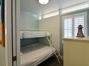 Capri 123 2 Bedrooms 1 Bathroom Condo