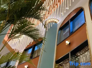 Ufun Hotel (Yulin Culture Square)