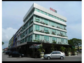OYO 89411 900 Inn