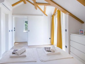 Holiday House Kleme