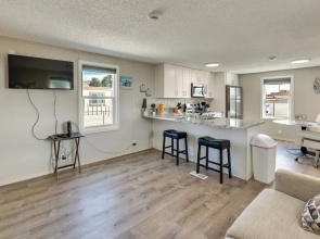 8 Mi to Laughlin Riverwalk: Waterfront Retreat