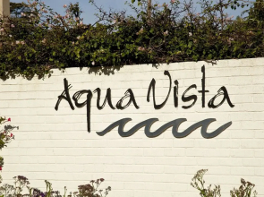 Aqua Vista