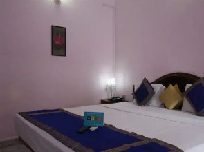 Town House Resort Candolim (Magnum Resort)