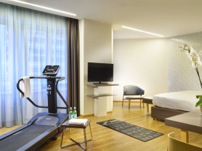 Отель Unahotels Century Milano