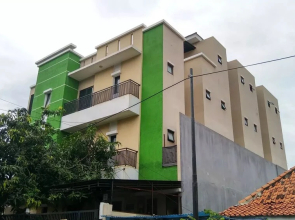 De Kost Grogol by RedDoorz