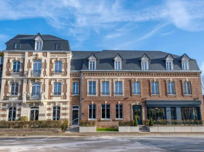 Mayrena Hotel