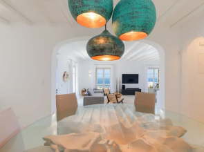 Renovated Luxury Oceanview Villa With Pool in Mykonos