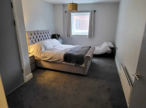 Stunning 3-bed Apartment in Heart of Cardiff Bay