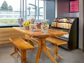 Aloft New York LaGuardia Airport