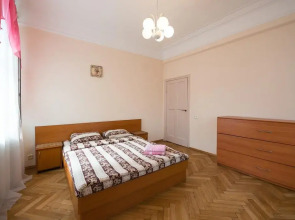 Prorizna Studio Kiev Apartment