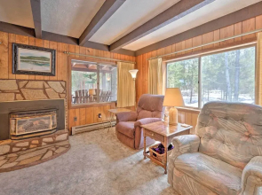 Mccall Rustic Retreat - Walk to Payette Lake!
