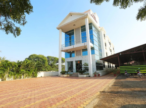 SPOT ON 10418 Hotel Sai Pancham