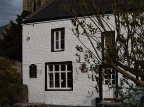 Marton Arms Hotel
