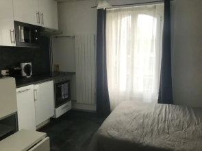 Studio in Neuchâtel, with Enclosed Garden And Wifi - 2 Km From the Beach